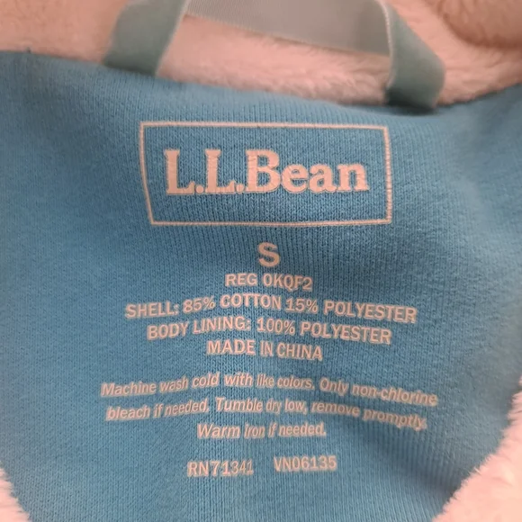 L.L. Bean Sky Blue Women's Vest - Picture 4 of 4
